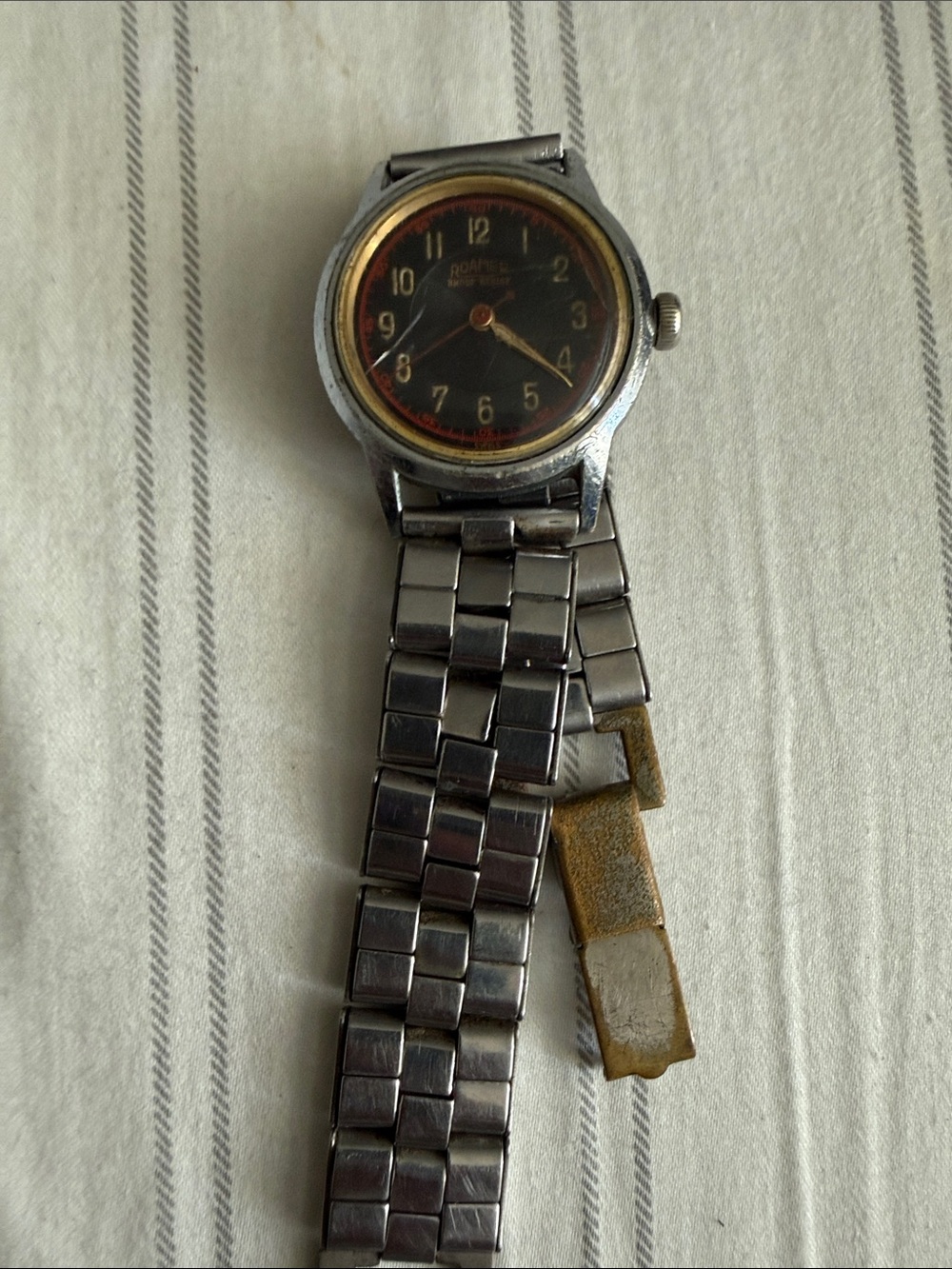 Vintage Rare 1940s/ 1950s Roamer Military Style Brevete Manuel Wind